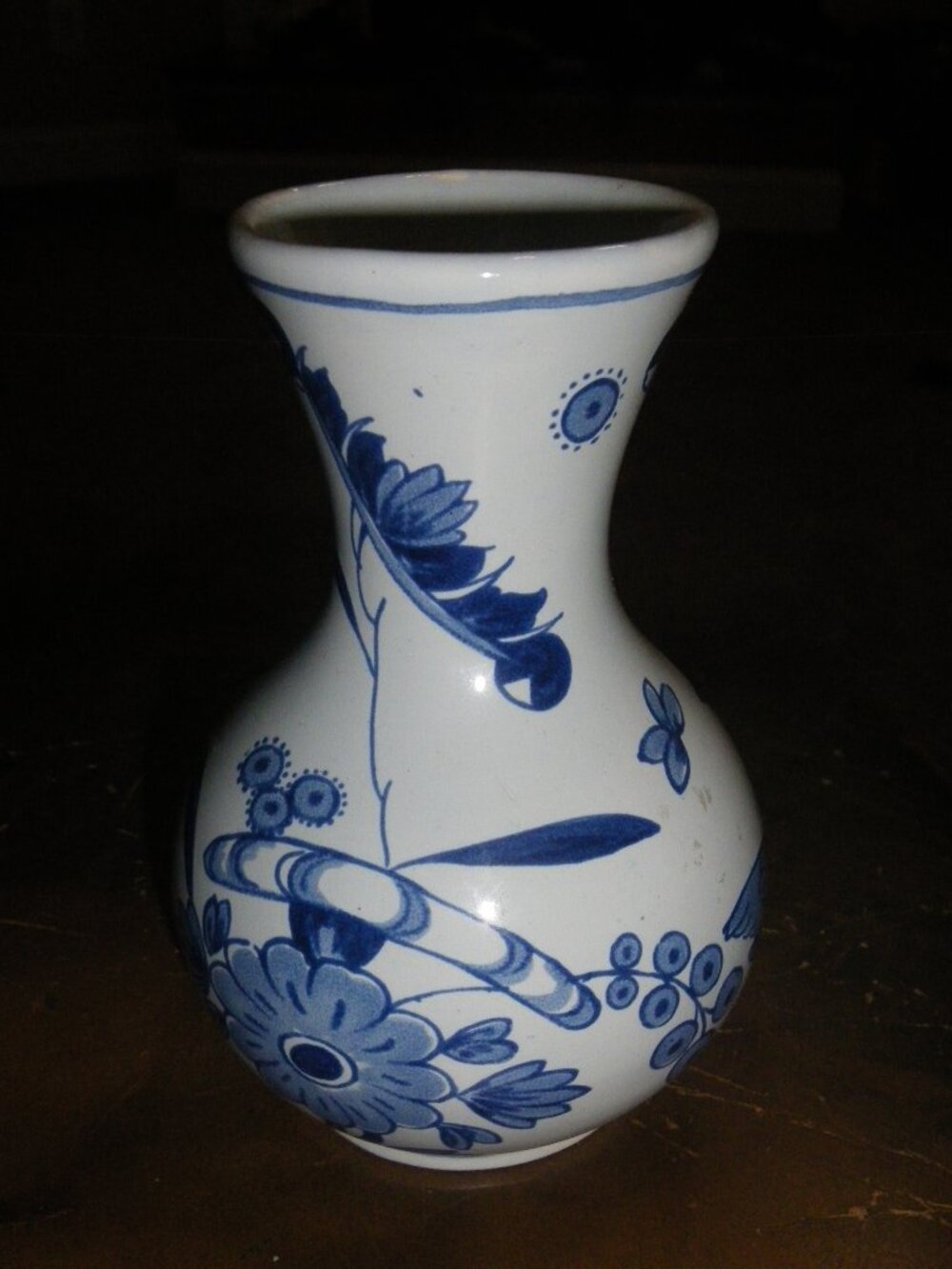 Vintage Ceramic Small Hand Painted Vase Delft Made in Holland - Picture 3 of 4